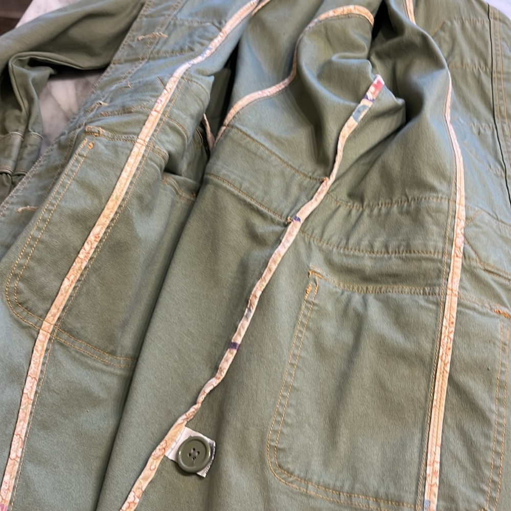 Vintage Tulle jacket Size L True Sage Green color- exc like new condition - Picture 13 of 16